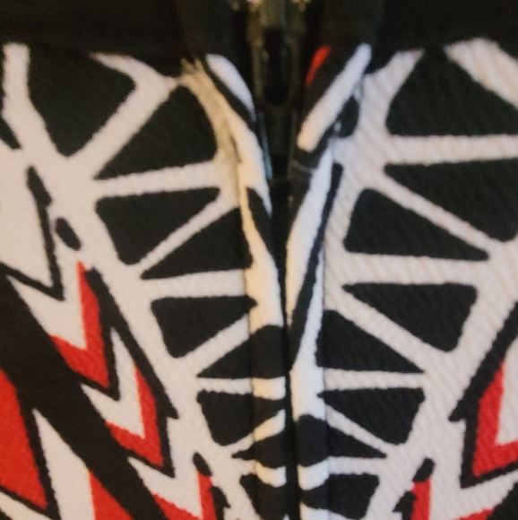 Bisou Bisou Size 6 Stunning Dress - Picture 5 of 8